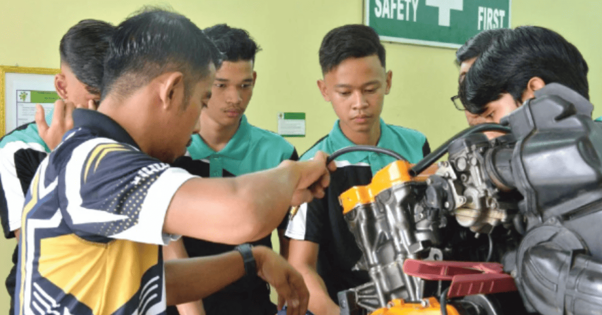 Keburukan dan Kebaikan TVET: Analisis Terperinci